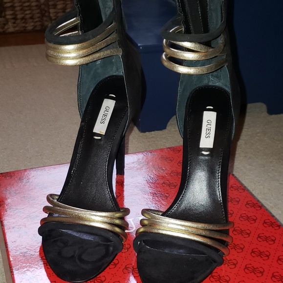 Guess Chanta stilettos - Picture 2 of 3